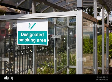 Former City Hall smoking area to be transformed into park.